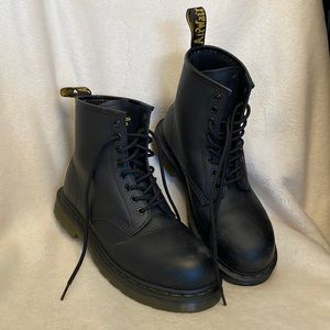 Men’s Doc Martens steel toe slip resistant - size 9